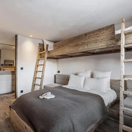 Spacieux Avec Bain Nordique, Hammam Et Vue Proche Des Pistes - Fr-1-570-66 Chalet