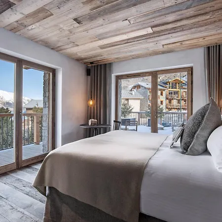 Chalet Spacieux Avec Bain Nordique, Hammam Et Vue Proche Des Pistes - Fr-1-570-66 Saint-Martin-de-Belleville
